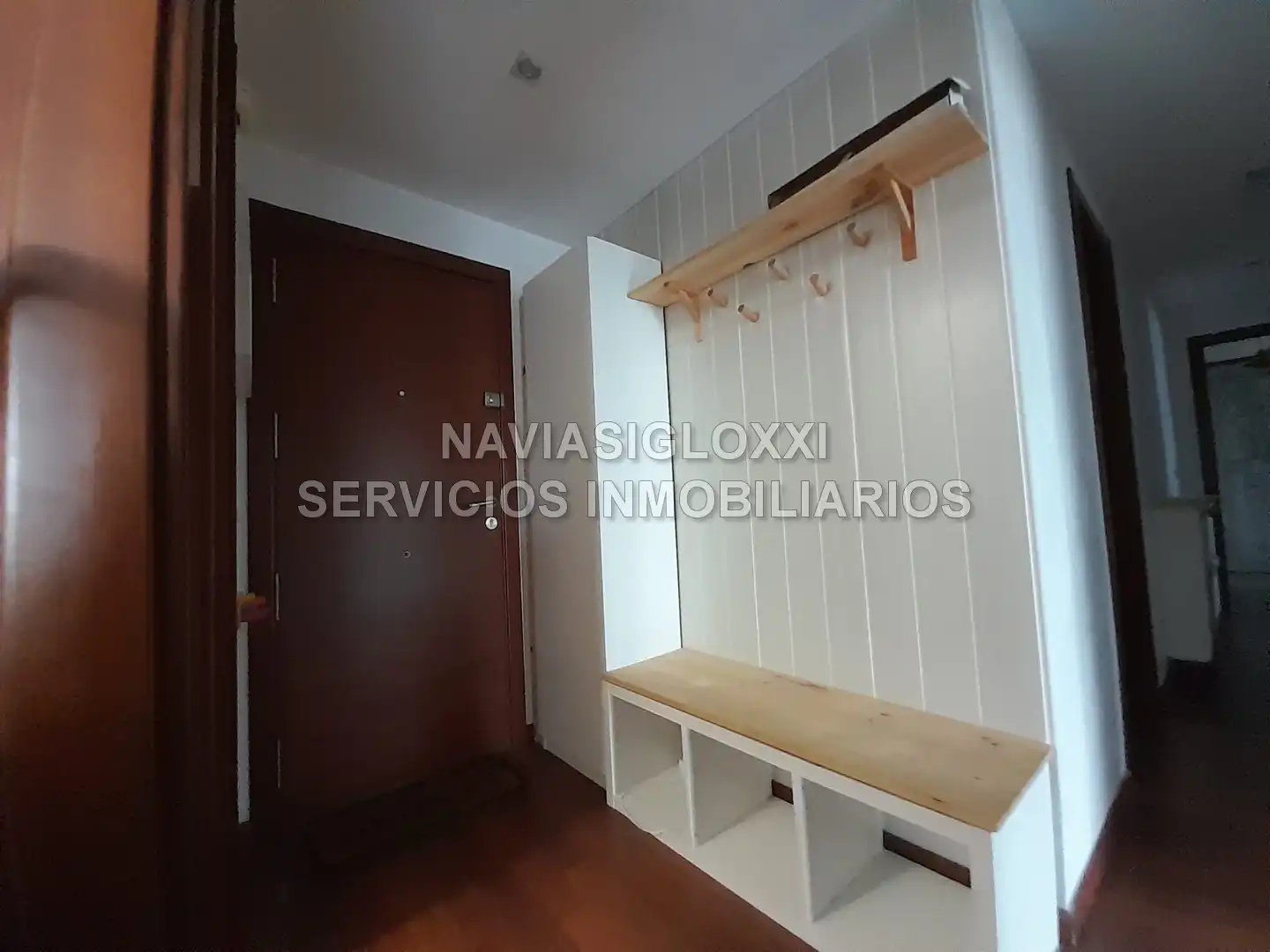 Flat for rent in Vigo   with Parquet flooring, Furnished and Oven