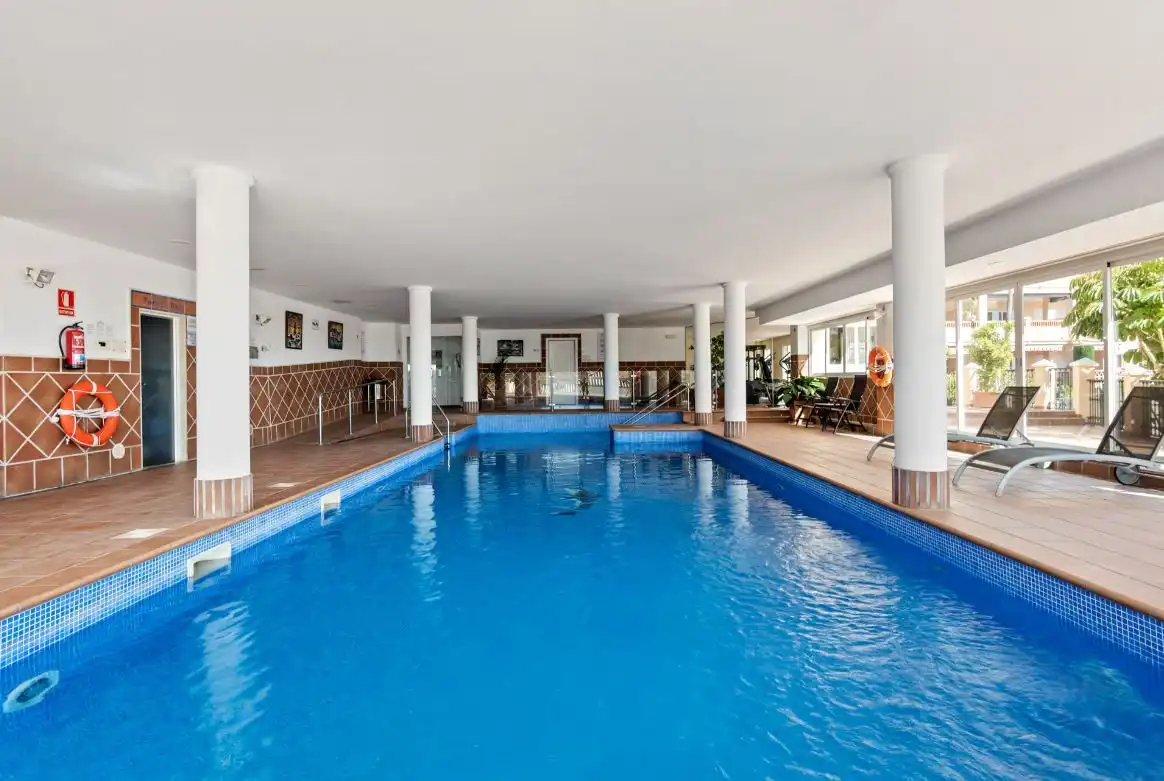 Apartments for rent in Benatalaya