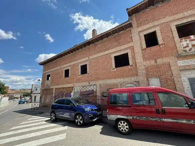 Edificio en venta en CAÑITAS, Loeches