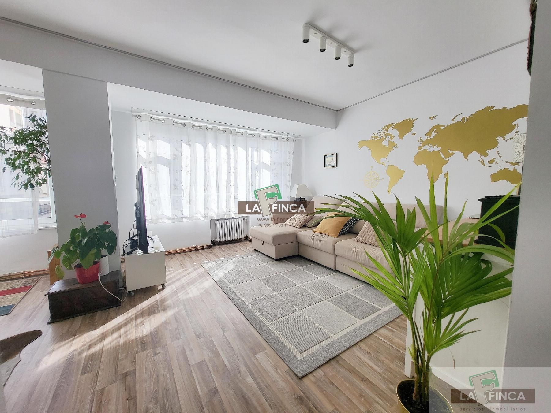 Pis en venda a Salesas - Foncalada - Campoamor, Centro - Casco Histórico