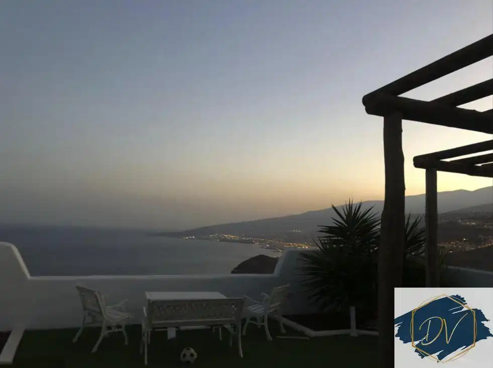 Exterior view of Study for rent in El Rosario  with Terrace and Furnished