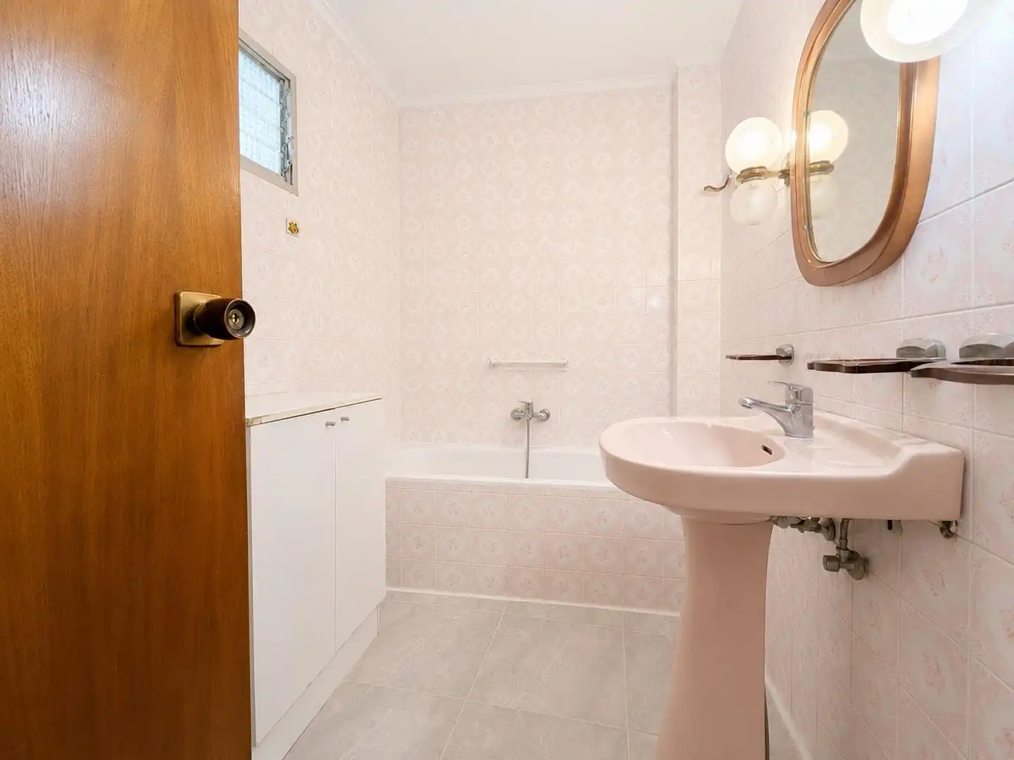 Bathroom of Houses for sale in Museros  with Terrace and Balcony