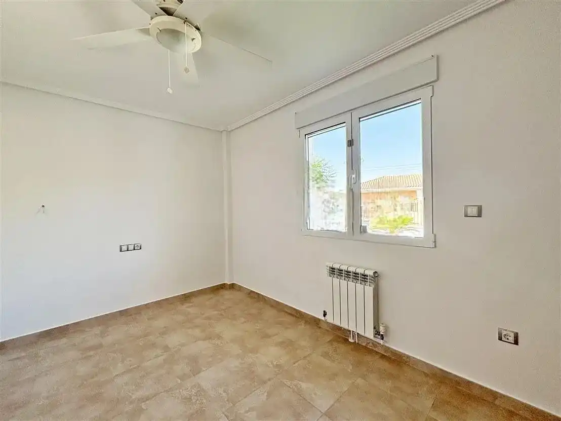 Villa mit Terrasse zum Verkauf in Calle Córdoba 17, imagen 23