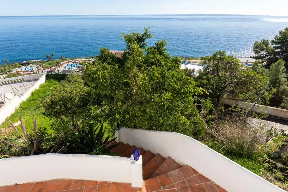 Jardín de Casa o chalet en venta en Almuñécar con Aire acondicionado, Jardín privado y Terraza