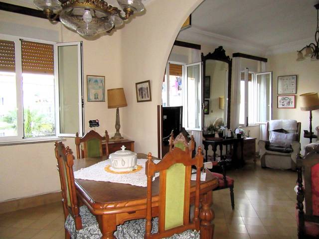 Piso en Venta en  MED PASCUAL PEREZ, 31 en Barrio del Centro