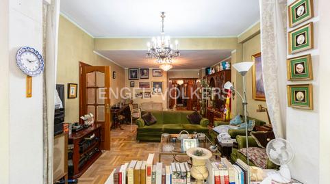 Photo 5 of Apartment for sale in Pacífico, Madrid