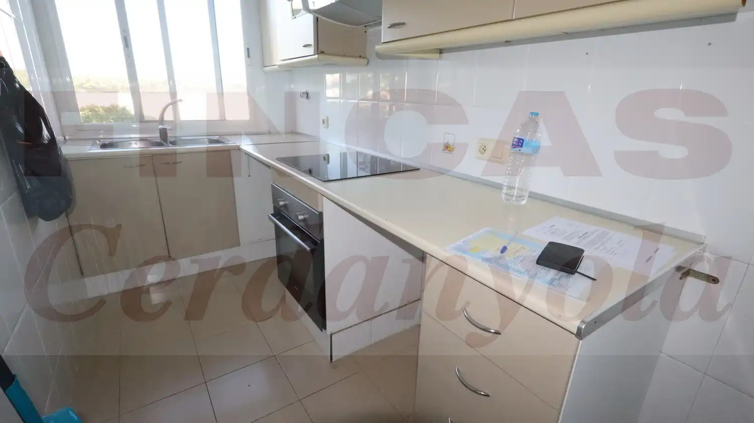 Kitchen of Flat for sale in Serraparera
