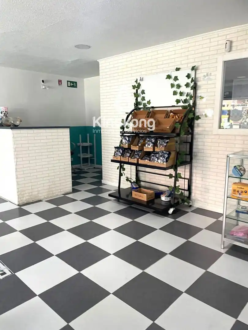 Local comercial en venda a Centro, imagen 8