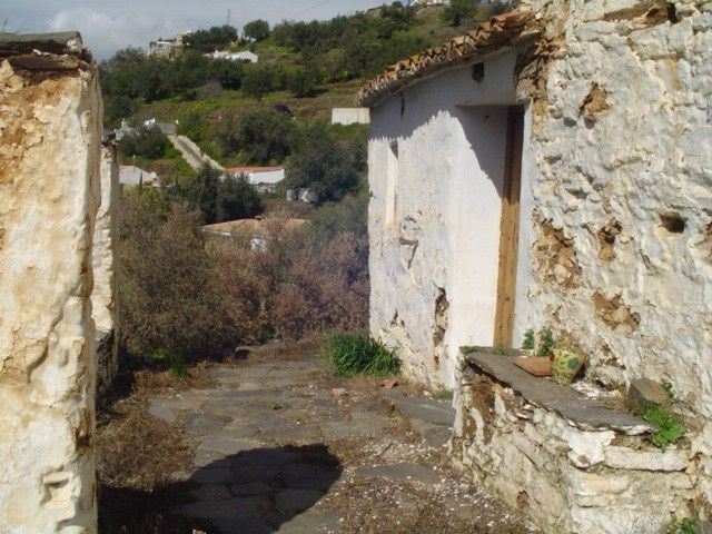 Country house for sale in Sayalonga