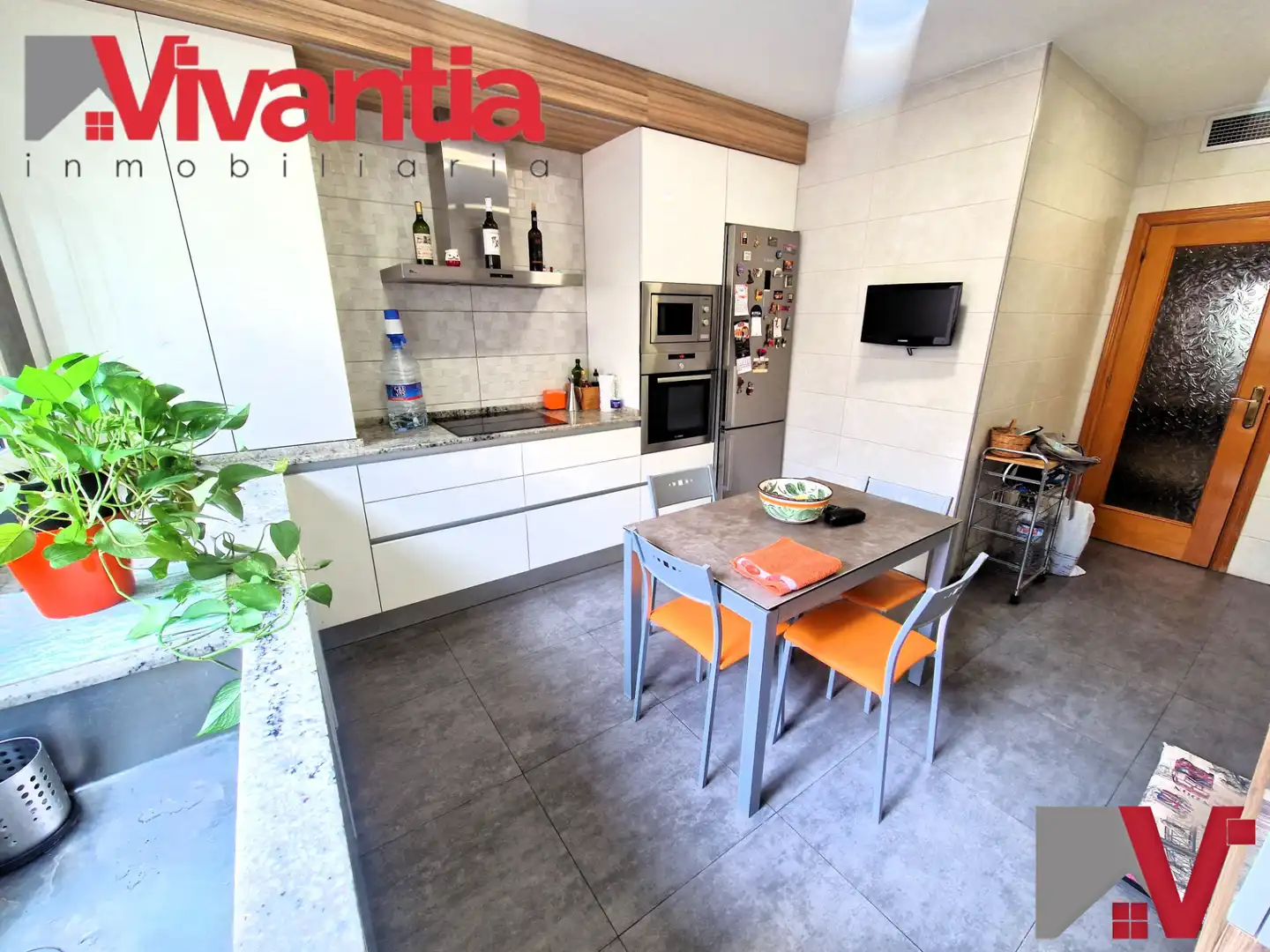 Kitchen of Flat for sale in Lorca  with Air Conditioner, Heating and Terrace