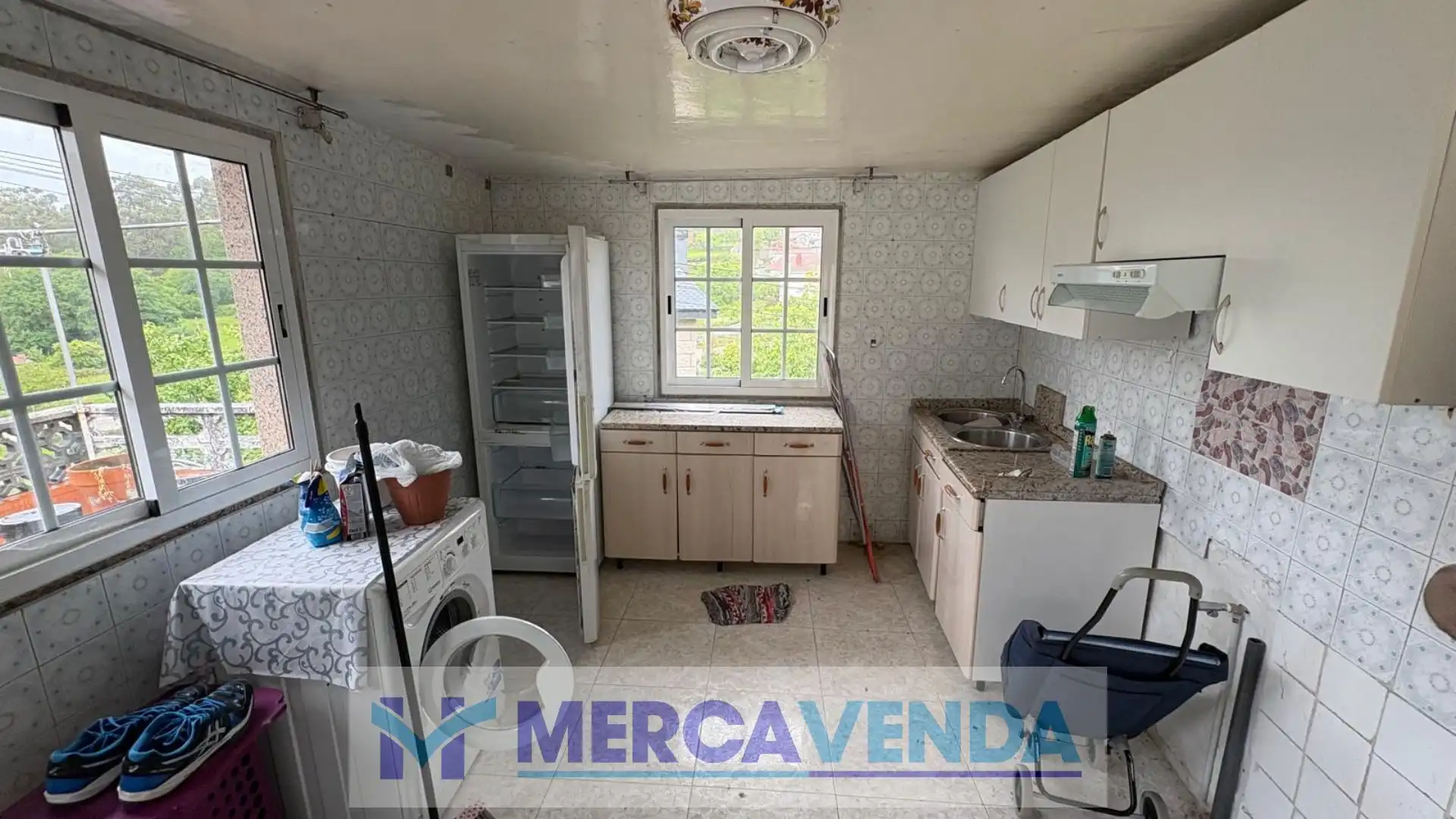 Cocina de Casa o chalet en venta en Covelo con Terraza y Amueblado