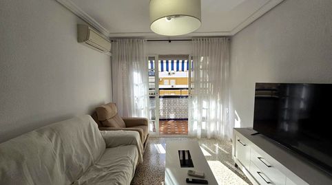 Foto 3 de Pis de lloguer a Urbión, El Plantinar – Avda. La Paz - El Juncal, Sevilla Capital