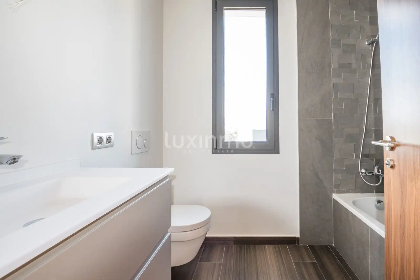Detached house with pool for sale in Golf Bahía, imagen 15