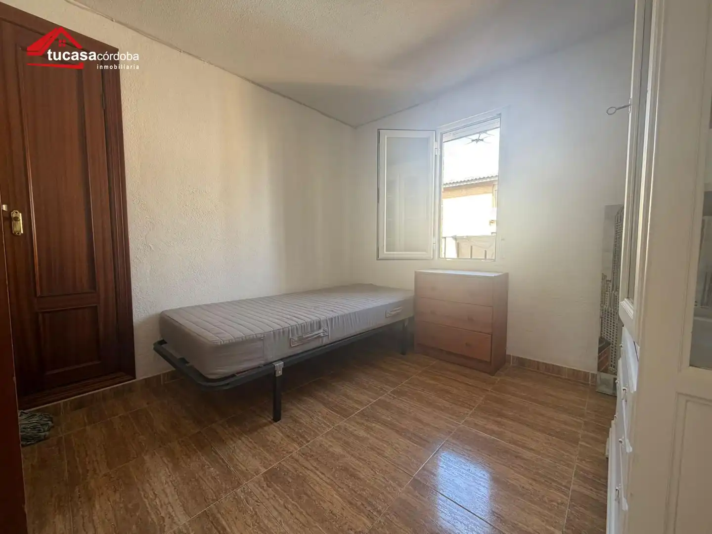 Bedroom of Flat for sale in Córdoba  with Air Conditioner, Terrace and Furnished
