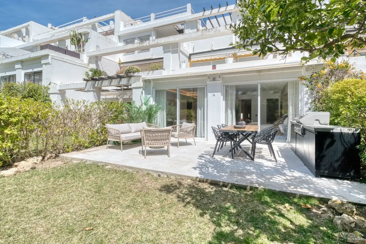 Piso en venta en Avenida Tomás Pascual 22, imagen 2