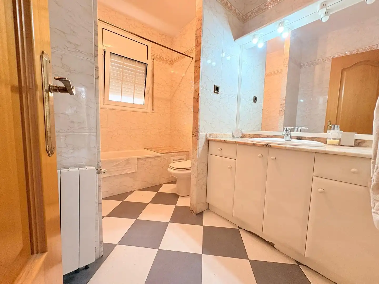 Casa con terraza en venta en Avinguda de Piera, imagen 26