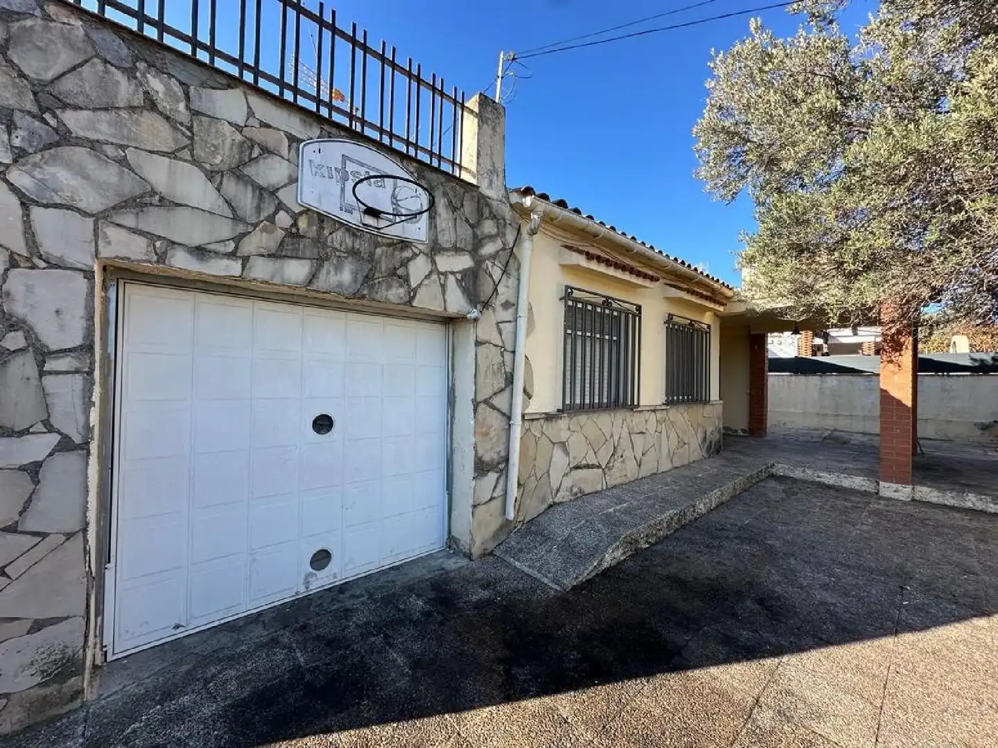 Vista exterior de Casa o chalet en venta en Esparreguera con Jardín privado, Terraza y Trastero