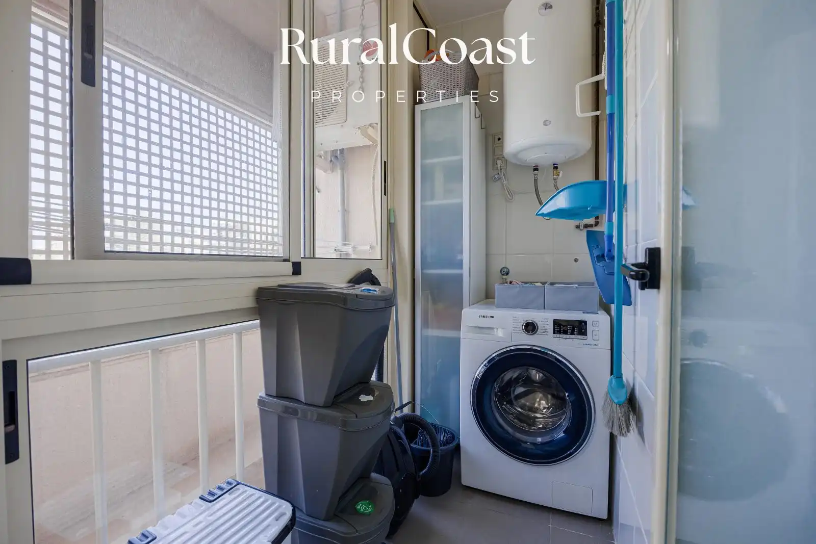 Balcony of Flat for sale in Alicante / Alacant  with Air Conditioner, Heating and Storage room