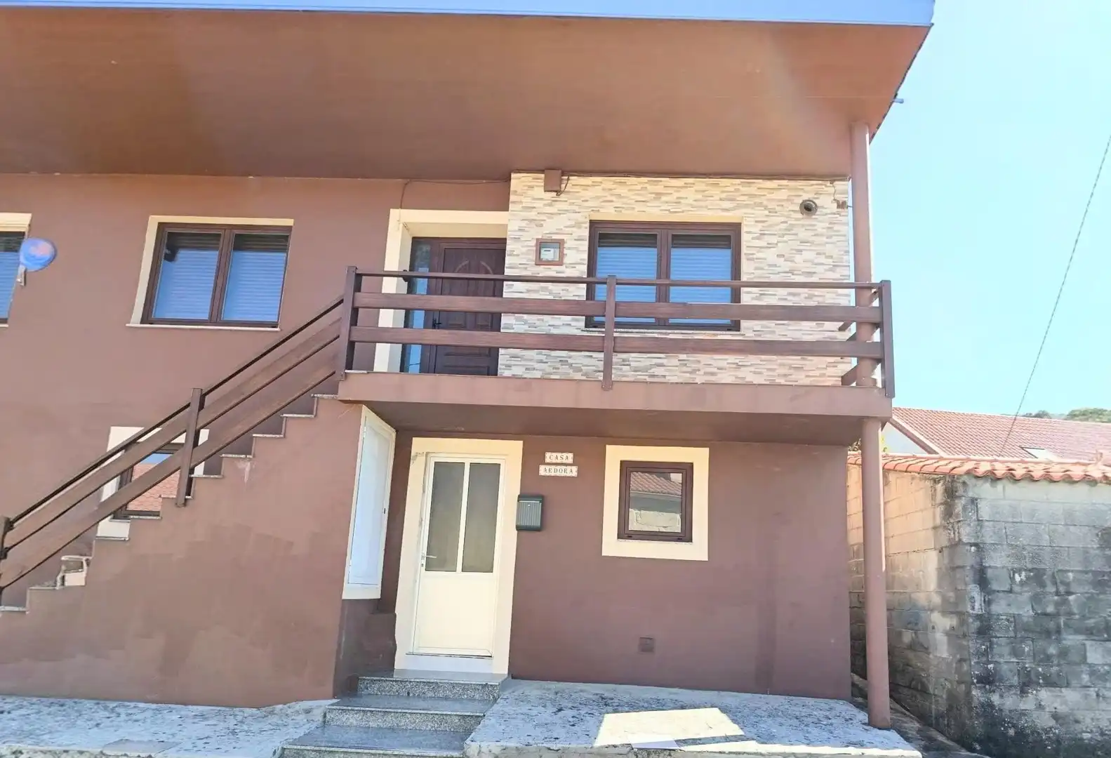 Vista exterior de Casa o chalet en venta en Carnota con Balcón