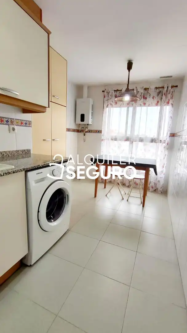 Cocina de Piso de alquiler en Valencia con Aire acondicionado y Calefacción