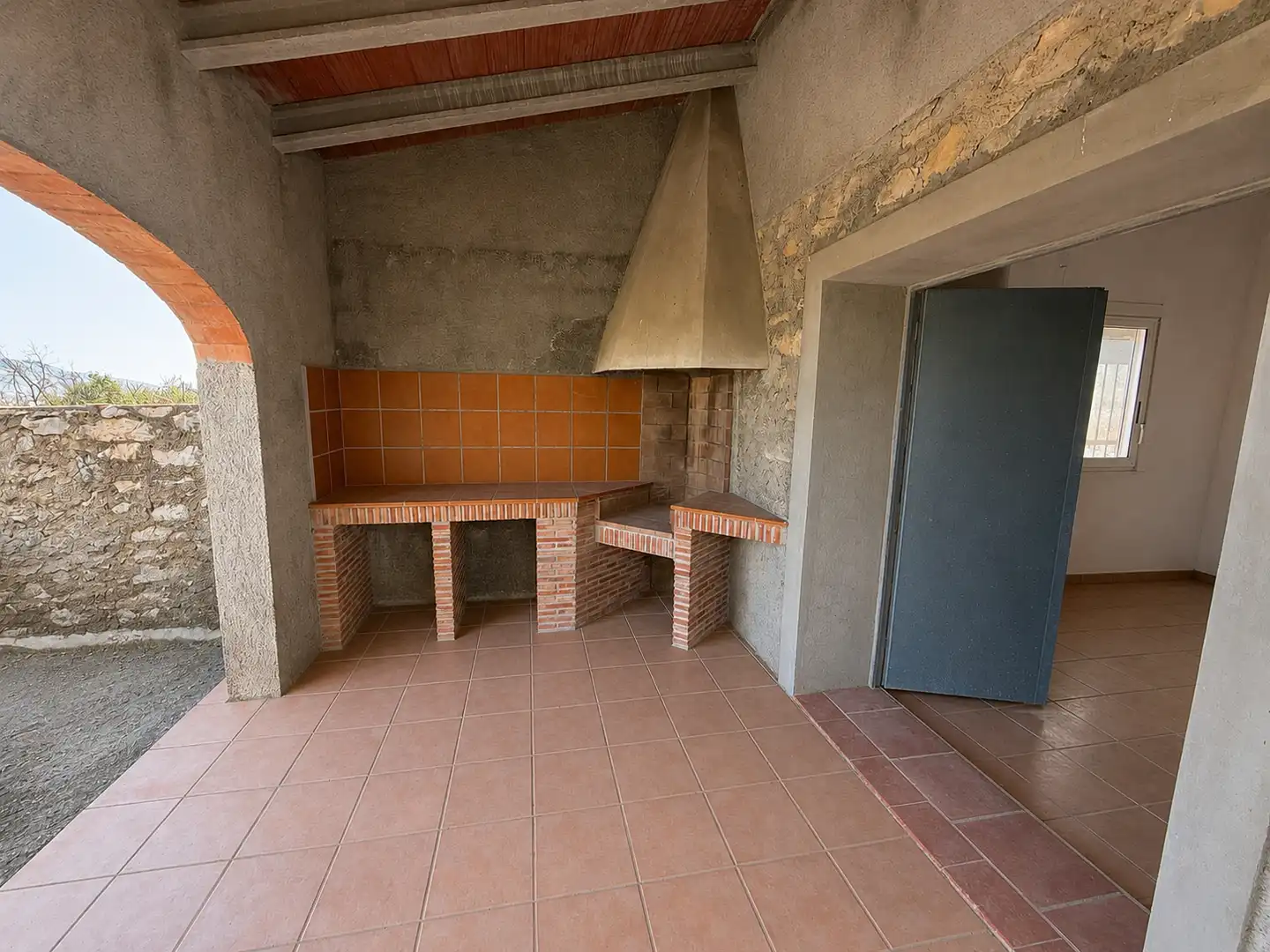 Cuina de Casa o xalet en venda en La Vall d'Ebo amb Jardí privat i Terrassa