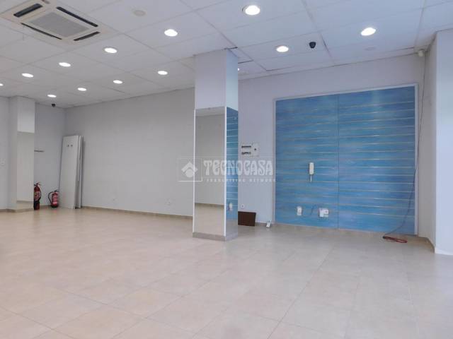 Local comercial en Alquiler en Grancasa