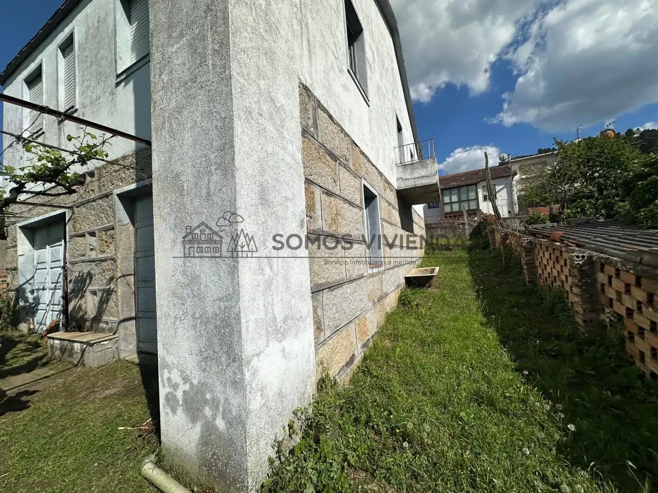 Casa con terraza en venta en As Lagoas, imagen 3