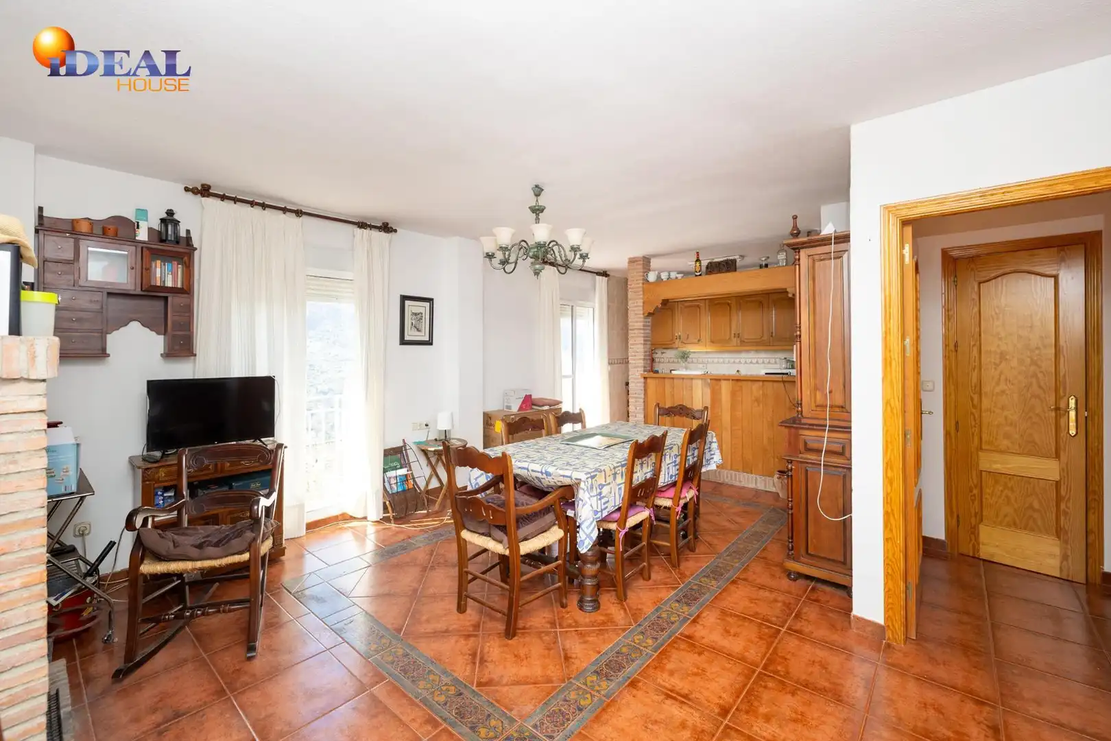 Comedor de Casa o chalet en venta en Güéjar Sierra con Jardín privado, Trastero y Piscina