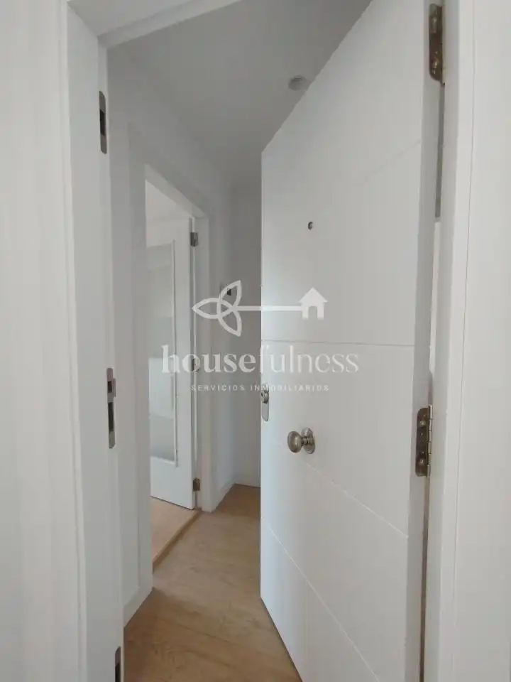 Schlafzimmer von Wohnungen zur Miete in Ferrol mit Heizung, Abstellraum und Möbliert