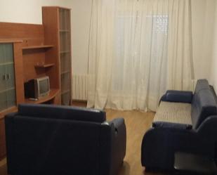 Sala d'estar de Planta baixa en venda en Salamanca Capital amb Terrassa