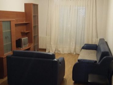 Bajo con ascensor en venta en Pizarrales