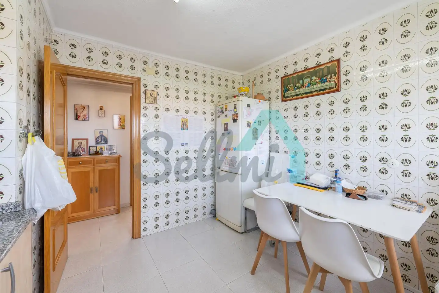 Cocina de Planta baja en venta en Avilés con Calefacción, Parquet y Trastero