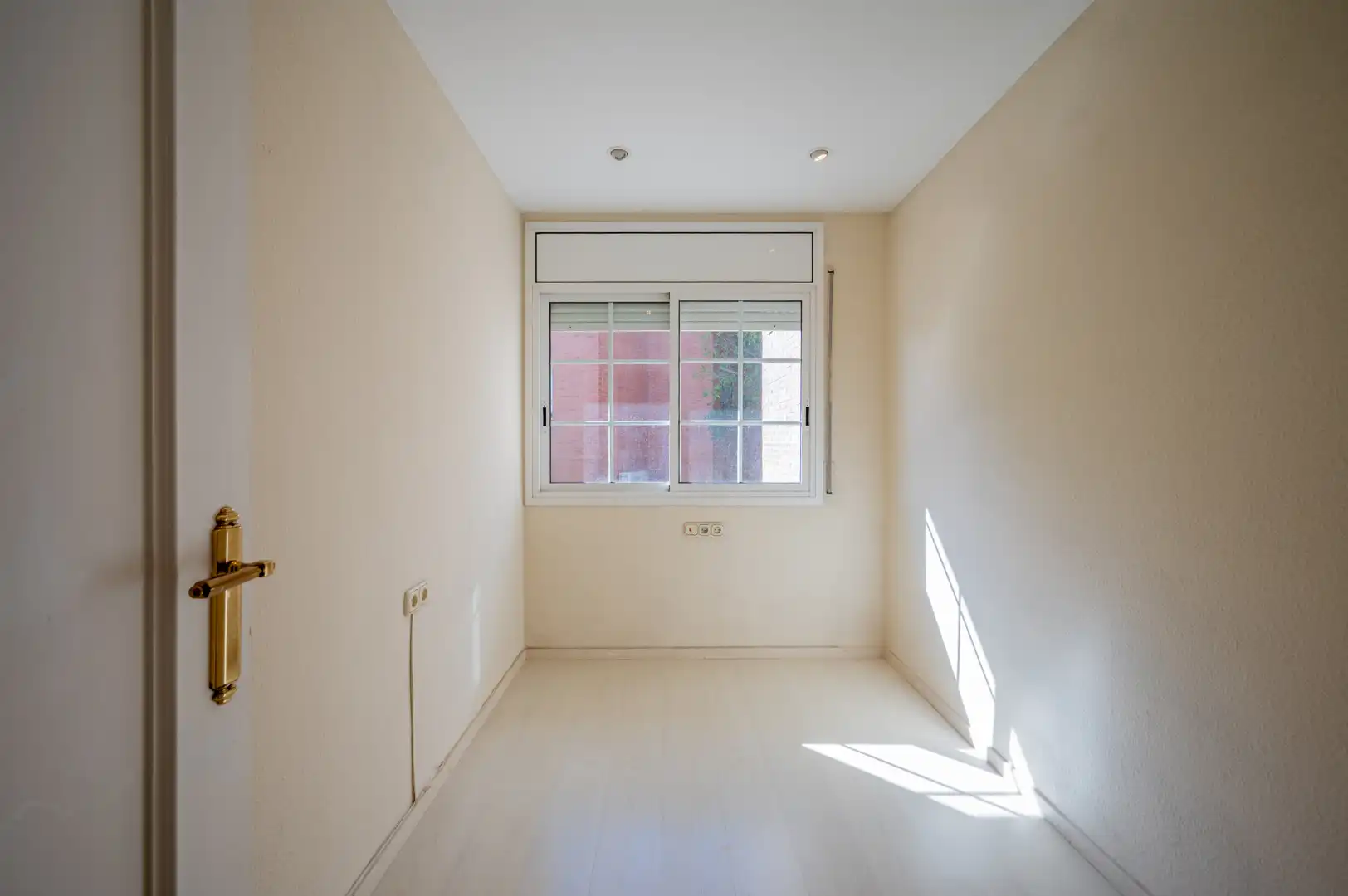 Dormitori de Casa adosada en venda en Sant Cugat del Vallès amb Aire condicionat, Calefacció i Jardí privat