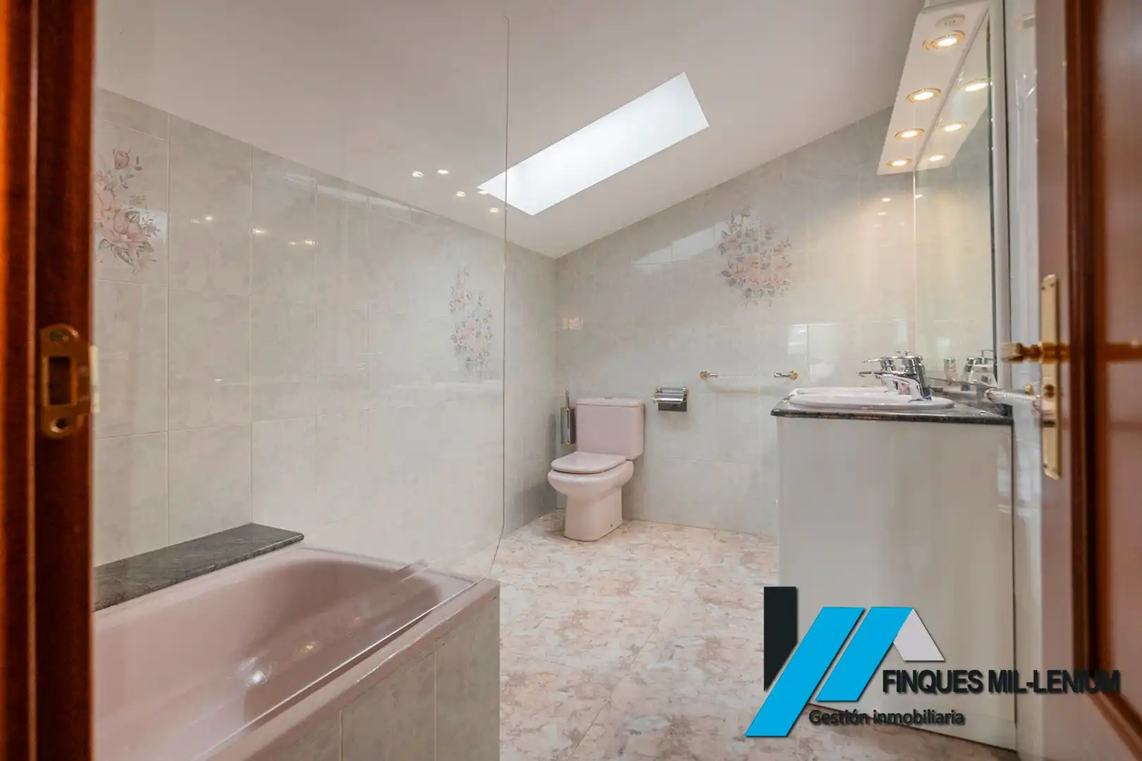Detached house with terrace for sale in Begues, imagen 95