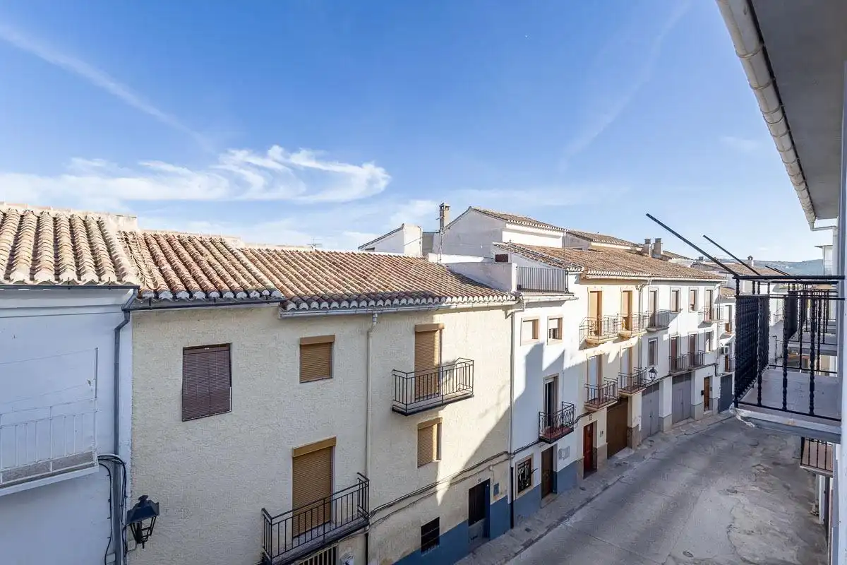 Vista exterior de Casa o xalet en venda en Alhama de Granada amb Terrassa, Moblat i Balcó