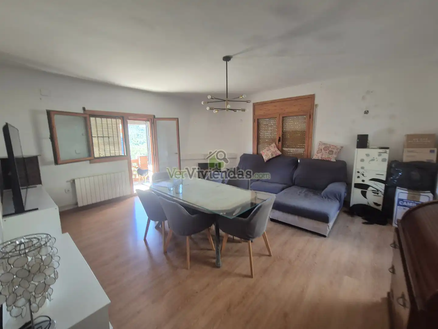 Sala de estar de Casa o chalet en venta en Corbera de Llobregat con Calefacción, Jardín privado y Parquet