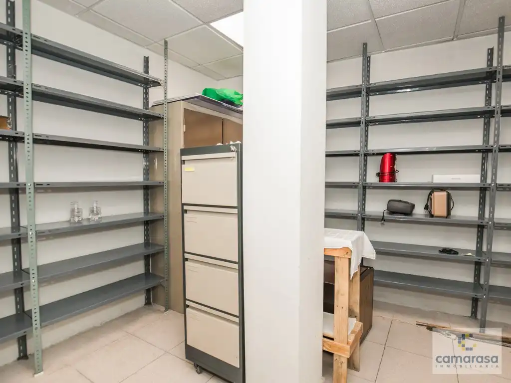 Local en venta en Ávila