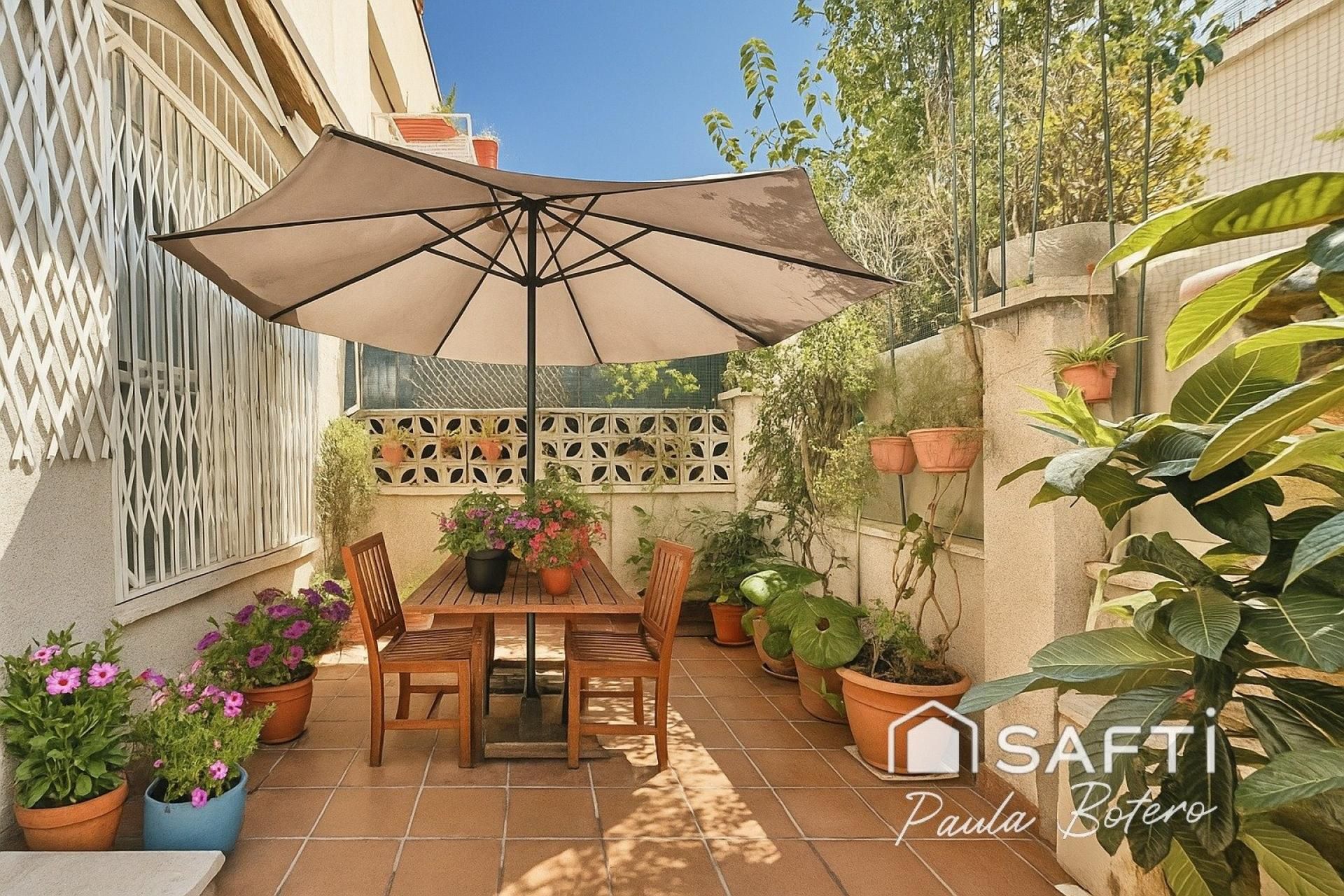 Casa adosada en venda a Masia Nova -  Solicrup