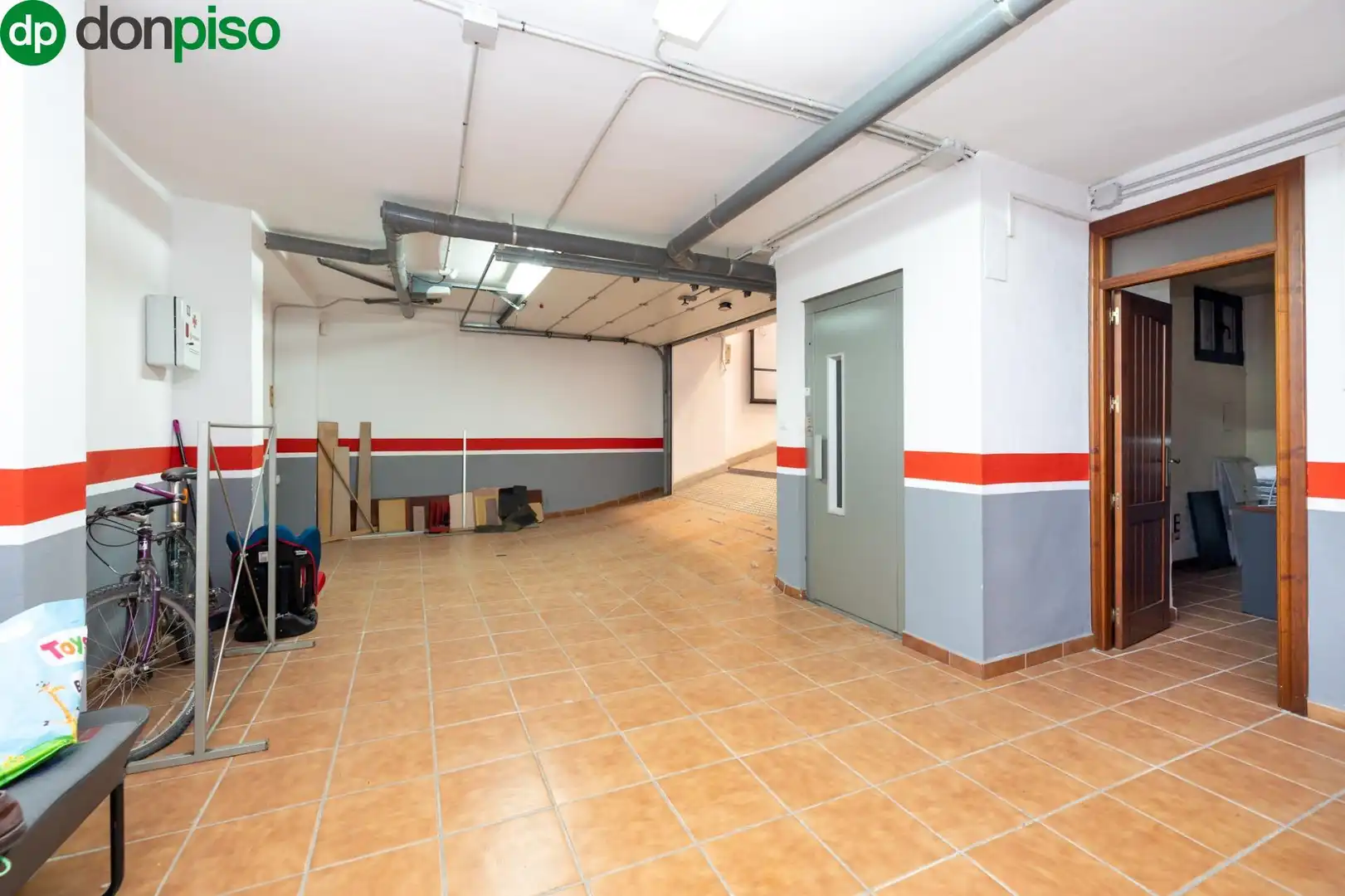 Houses for sale in Granada  with Air Conditioner, Heating and Terrace