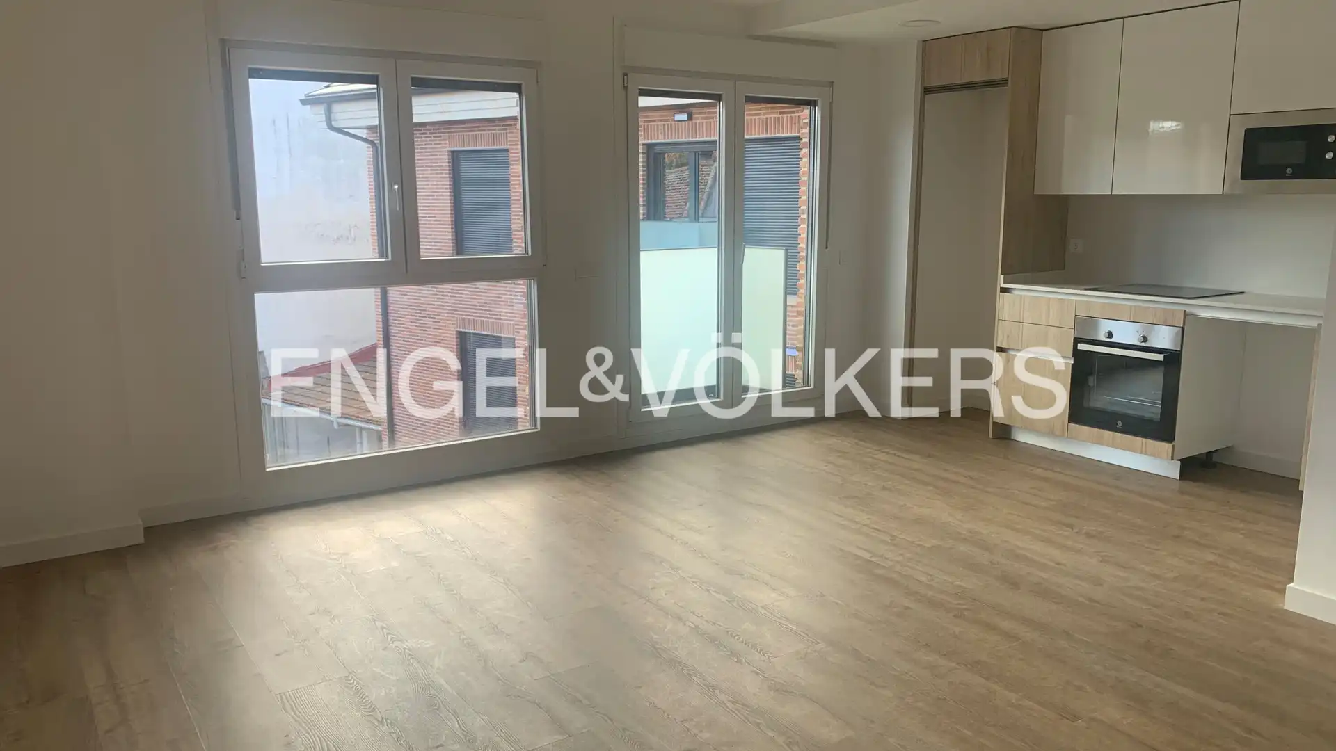 Vista exterior de Piso de alquiler en Galapagar con Calefacción, Balcón y Se aceptan mascotas