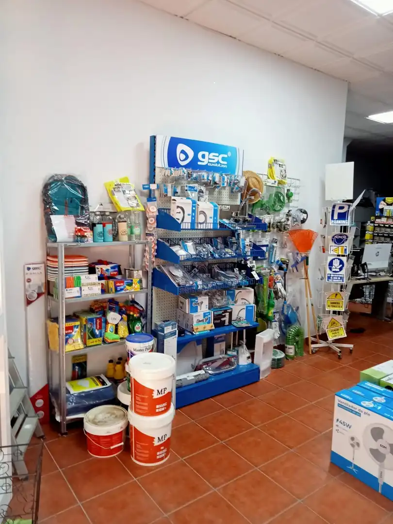 Locale commerciale in vendita a Burguillos, imagen 2