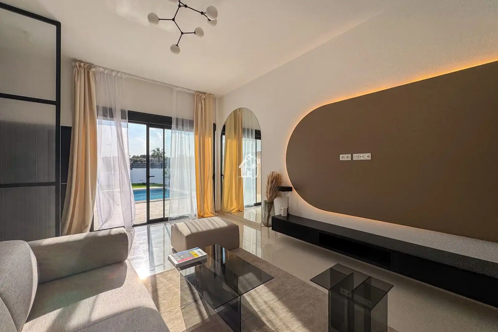 Sala de estar de Casa o chalet en venta en San Miguel de Salinas con Aire acondicionado, Jardín privado y Terraza