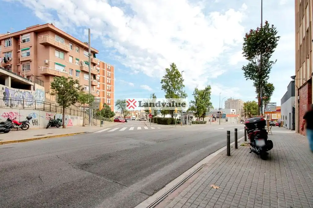 Vista exterior de Residencial en venda en Sabadell