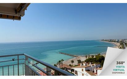 Dormitori de Apartament en venda en Benicasim / Benicàssim