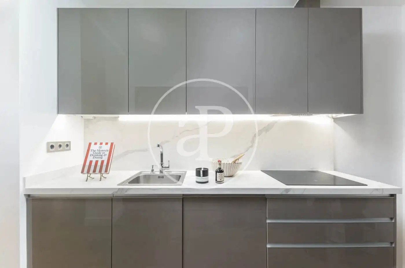 Cocina de Piso de alquiler en Madrid con Aire acondicionado, Calefacción y Amueblado