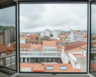 Vista exterior de Pis en venda en Avilés