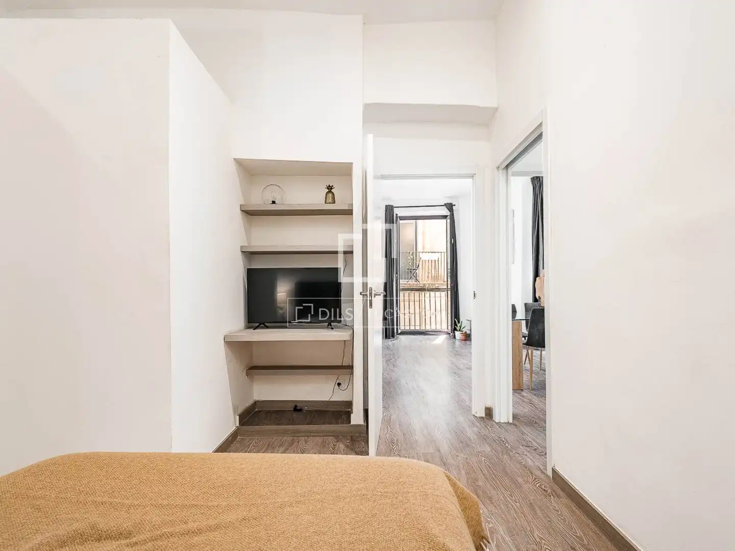 Vista exterior de Piso en venta en Barcelona con Aire acondicionado, Parquet y Amueblado