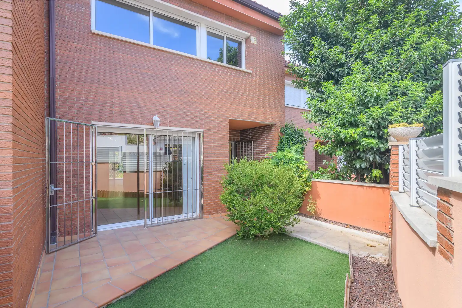 Adosado con terraza en venta en Vallirana - Eduard Toldra, imagen 2