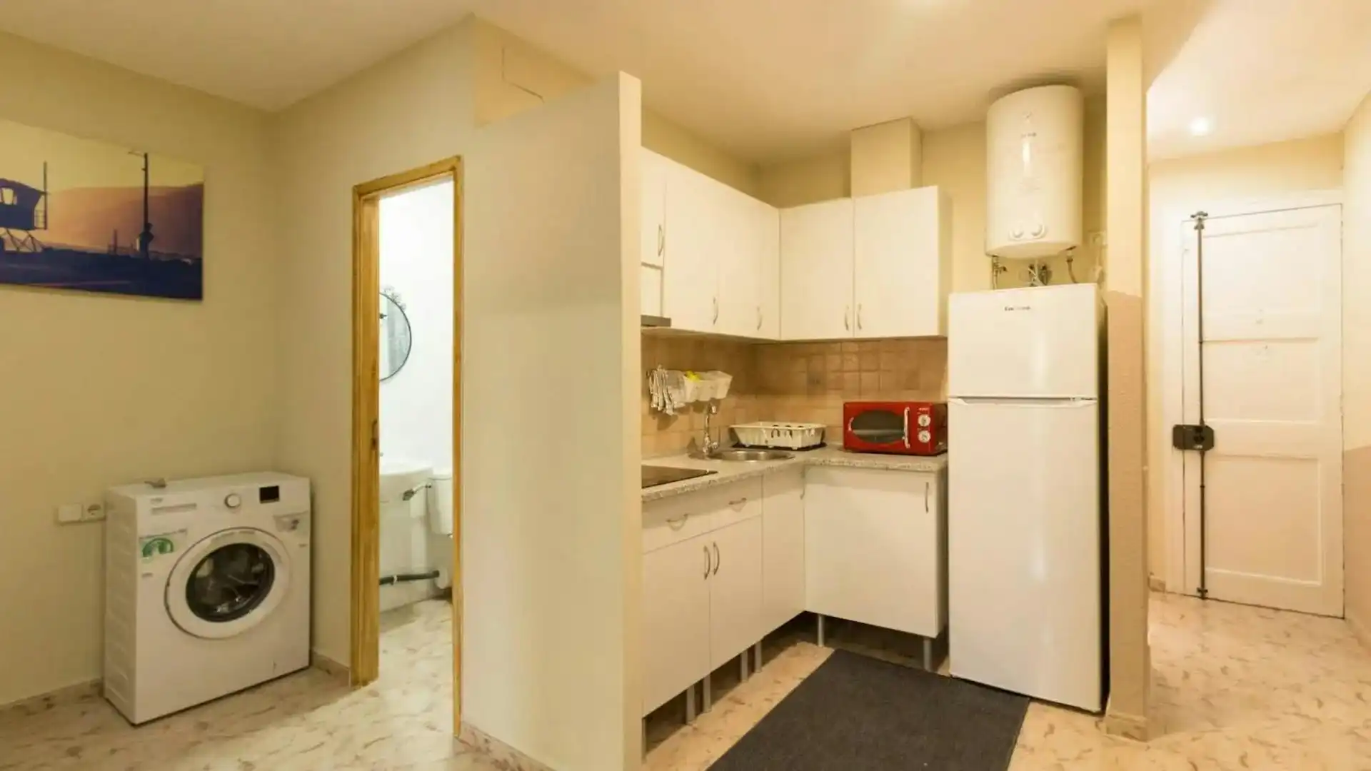 Cocina de Piso para compartir en Barcelona con Amueblado y Lavadora