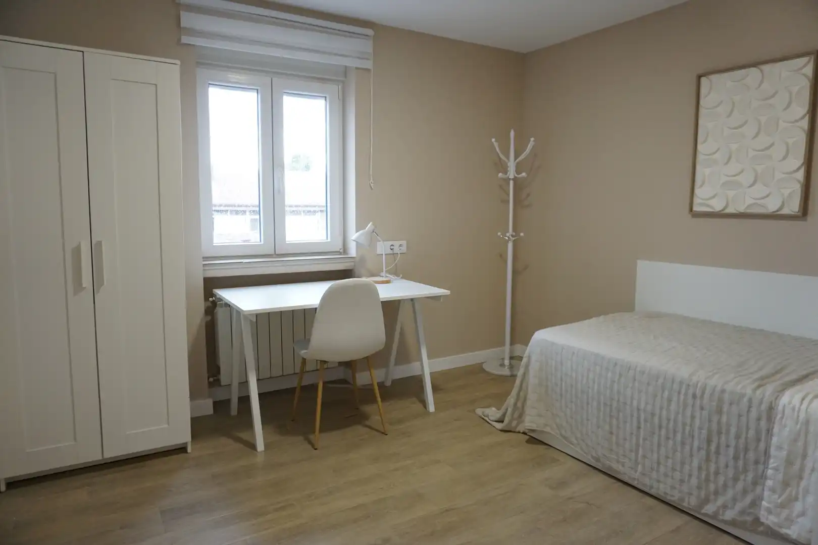 Dormitori de Casa o xalet per a compartir en Ávila amb Calefacció, Moblat i Rentadora